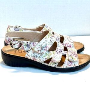 Flexus Acomar floral multi leather sandals EU 39 adjustable comfort casual elega